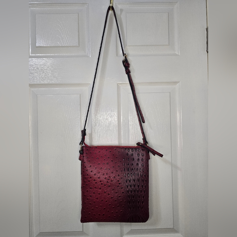 Elegant Burgundy Crossbody Bag